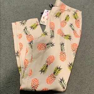 Brand new hue leggings